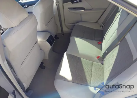 2012 Toyota Camry Hybrid Xle z USA, uszkodzony, nr VIN 4T1BD1FK8CU007475